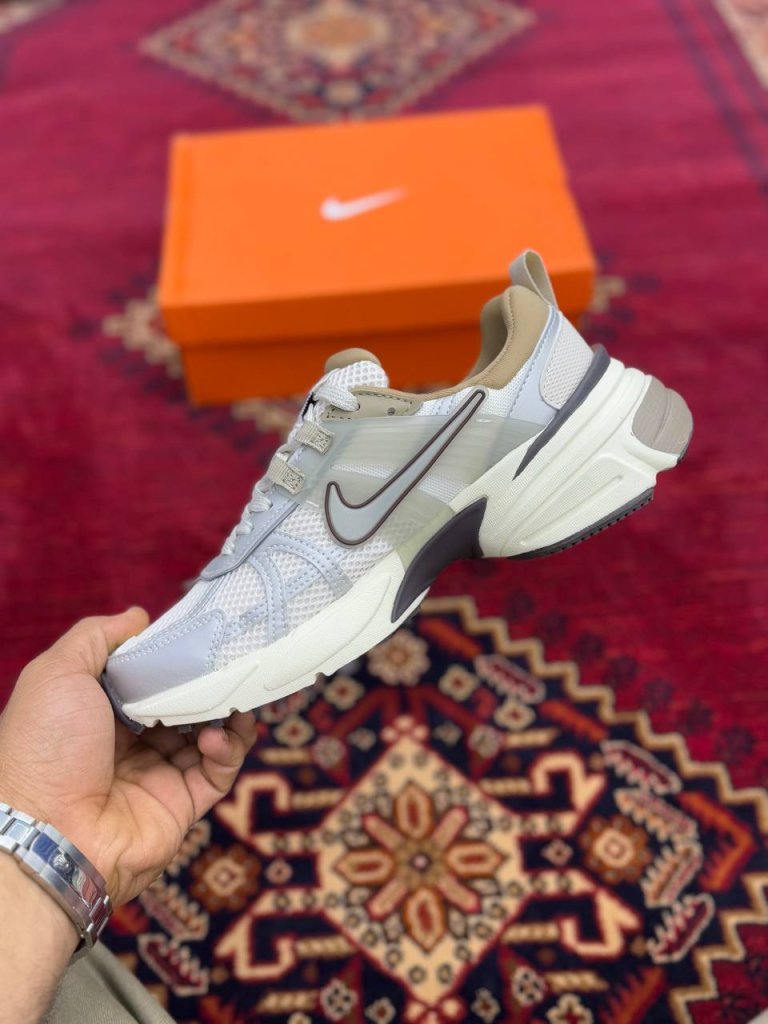 کتونی دخترانه و پسرانه نایکی وی تو کی ران nike v2k run - Image 3