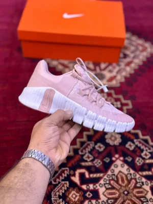 کتونی دخترانه نایکی متکان فری nike metcon 6