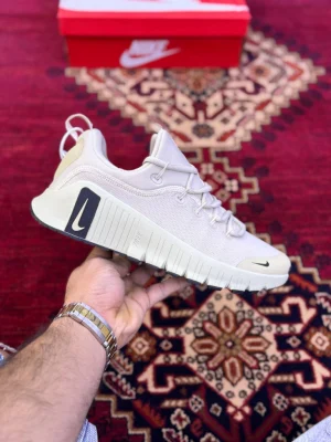 کتونی دخترانه نایکی متکان nike free metcon