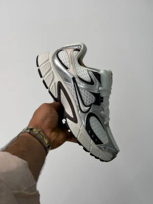 کتونی دخترانه نایکی وی فایو کا nike v5k