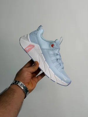 کتونی دخترانه نایکی متکان 7 nike metcon 7